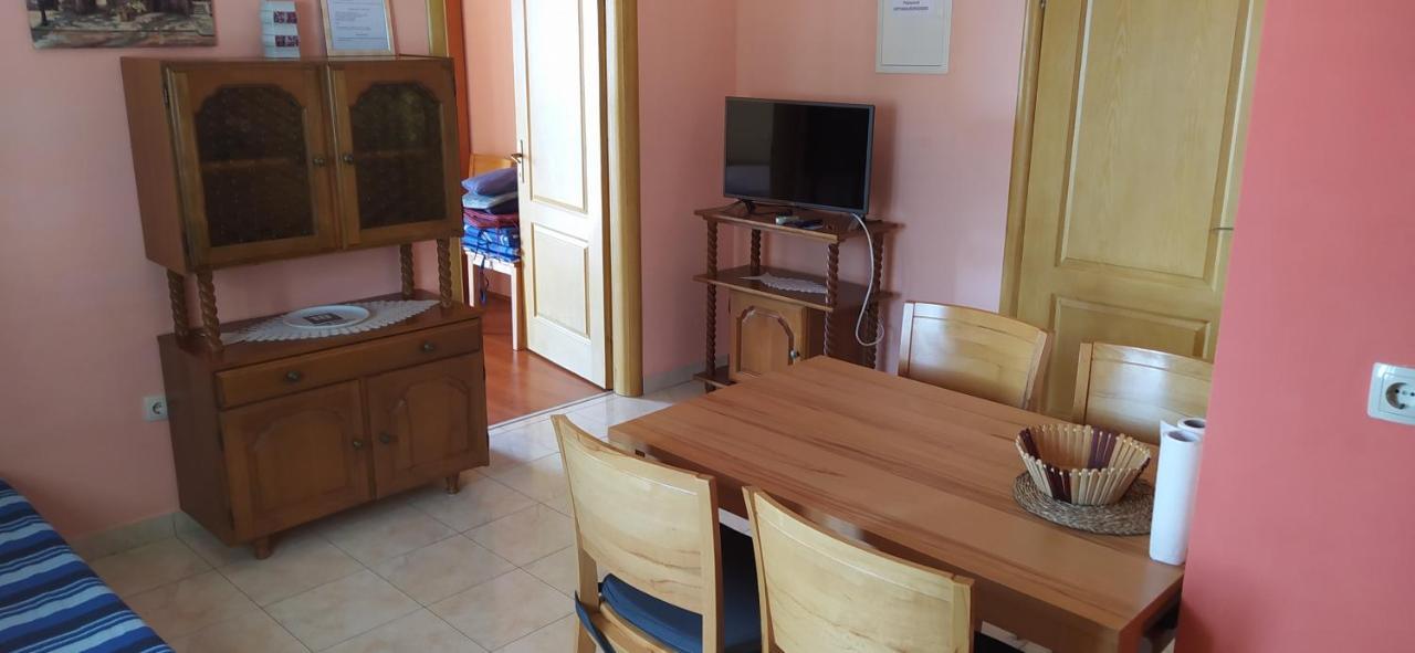 Apartments Ivka Omiš Zewnętrze zdjęcie