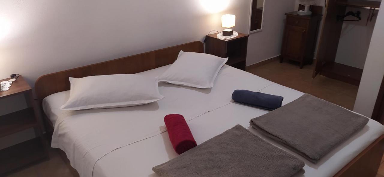 Apartments Ivka Omiš Zewnętrze zdjęcie